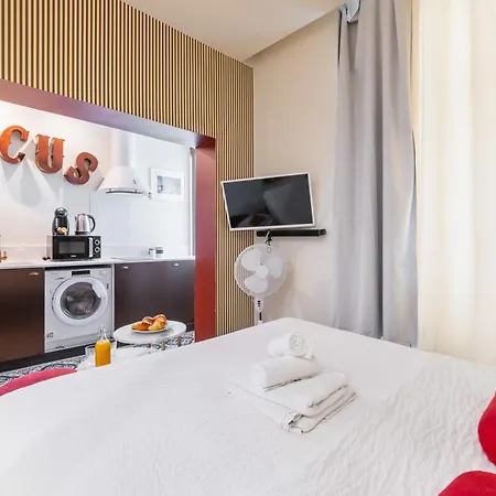 Charmant Studio A 15 A Proximite Tour Eiffel - Flat-guest Apartment *